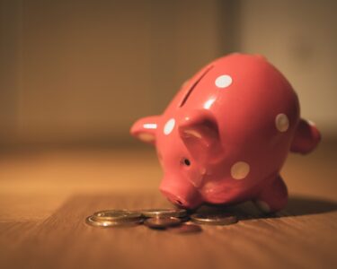 Budżet minimum - jak przeżyć miesiąc, kiedy trzeba mocno przyciąć koszty