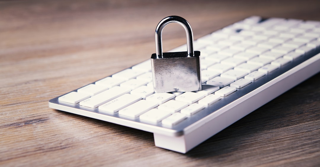 Cyberbezpieczeństwo dla zwykłego człowieka – rzeczy, które robią największą różnicę