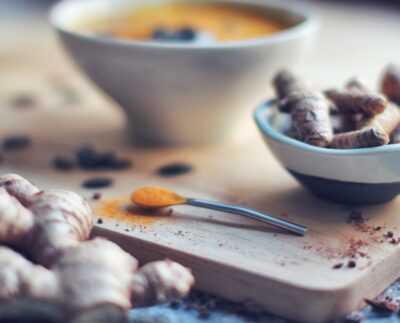 Dieta przeciwzapalna bez obsesji - co realnie zmienić w codziennym jedzeniu