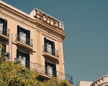 Hotel, apartament czy pensjonat - co pasuje do różnych typów wyjazdu
