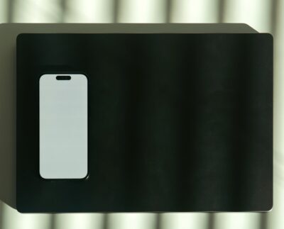 Minimalistyczny telefon - jak zostawić funkcje, a wyrzucić cyfrowy bałagan