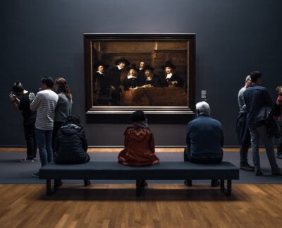 Muzea, galerie, koncerty - jak korzystać z kultury bez szkolnego napięcia