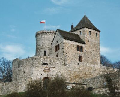 Zamki, pałace, uzdrowiska - pomysły na wyjazd z historią w tle